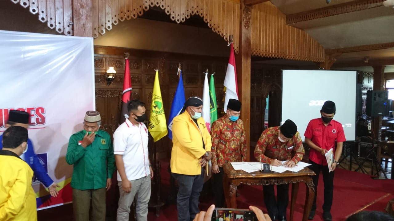 BAWASLU AWASI DEKLARASI BAKAL PASANGAN CALON JOSSS