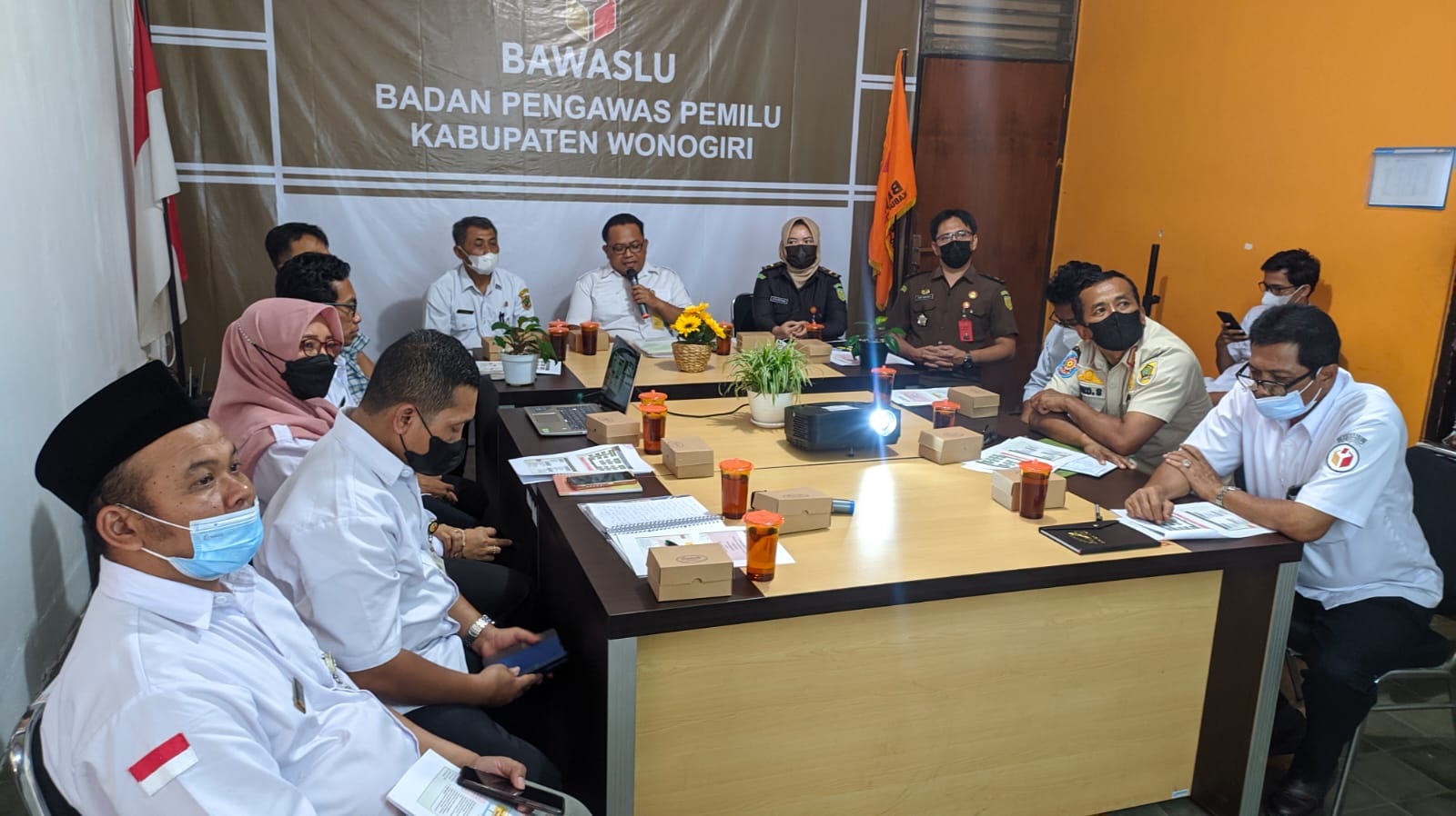 HADAPI PEMILU 2024, BAWASLU WONOGIRI GELAR RAKOR PENANGANAN PELANGGARAN