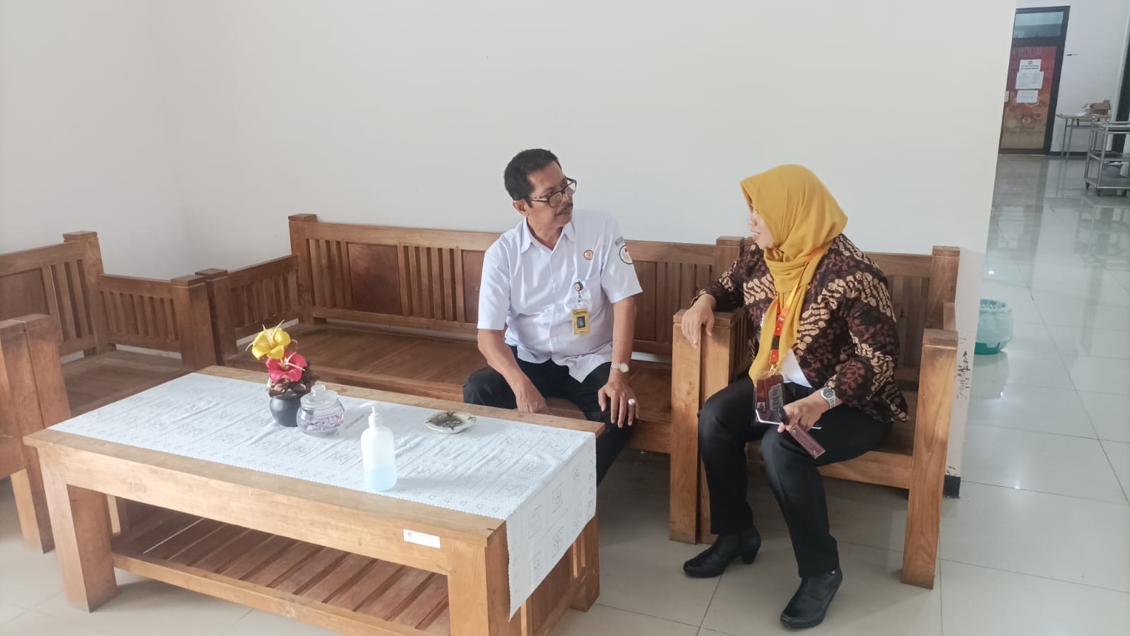 Tahapan Verfak Keanggotaan Belum Usai, Bawaslu Kunjungi KPU Wonogiri untuk Koordinasi