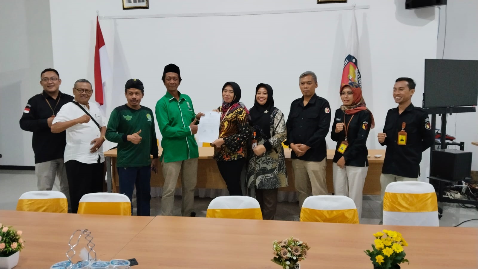 Bawaslu Melakukan Pengawasan Pengajuan Penggantian Bacalon Anggota DPRD Kabupaten