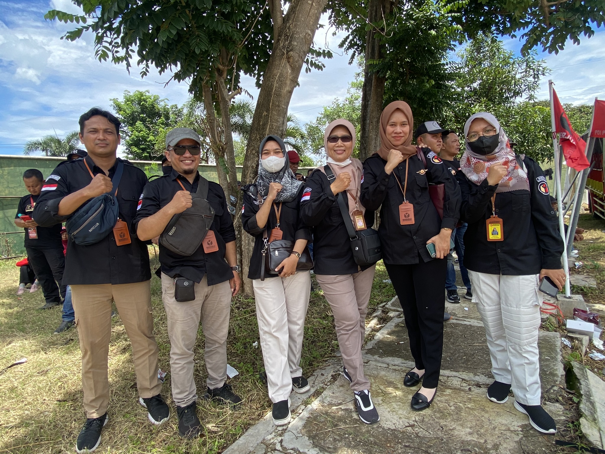 Jajaran Sekretariat Bawaslu Kabupaten Wonogiri saat Melakukan Pengawasan Melekat pada Kegiatan Kampanye Rapat Umum PDI-P