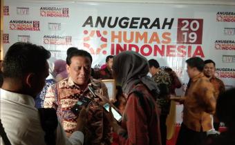 BAWASLU MENERIMA PENGHARGAAN ANUGERAH HUMAS INDONESIA