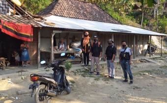 SUSURI HUTAN PINUS, PANWASCAM SELOGIRI LAKUKAN PENGAWASAN COKLIT