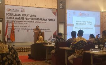 Tingkatkan Kapasitas Advokasi Hukum, Bawaslu Jateng Gelar Sosialisasi Peraturan Pengawasan Pemilu