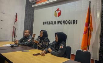 Rapat Kerja Mutarlih Dengan Anggota Bawaslu Provinsi Jawa Tengah