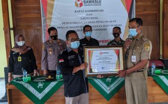 BAWASLU RESMI LAUNCHING DESA SUMBEREJO SEBAGAI DESA PENGAWASAN