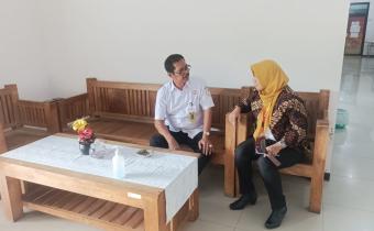 Tahapan Verfak Keanggotaan Belum Usai, Bawaslu Kunjungi KPU Wonogiri untuk Koordinasi