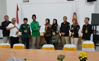 Bawaslu Melakukan Pengawasan Pengajuan Penggantian Bacalon Anggota DPRD Kabupaten