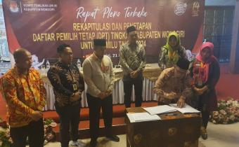 Bawaslu Wonogiri Hadiri Pleno Penetapan Daftar Pemilih Tetap (DPT)