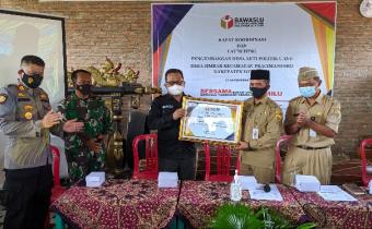 BAWASLU GENCARKAN PENGEMBANGAN DESA ANTI POLITIK UANG