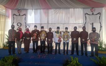 BAWASLU AWASI PENGUNDIAN DAN PENGUMUMAN NOMOR URUT PASANGAN CALON