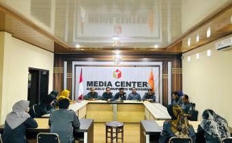 Rapat Evaluasi Internal Bawaslu Wonogiri, Senin (6-1-2025)